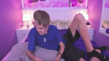 Garethhowel  08-08-2021 video schoolgirl